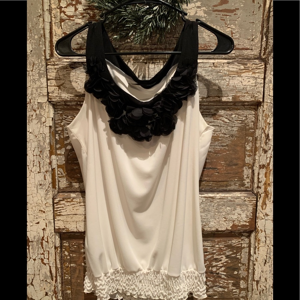 Maurice’s black & cream tank